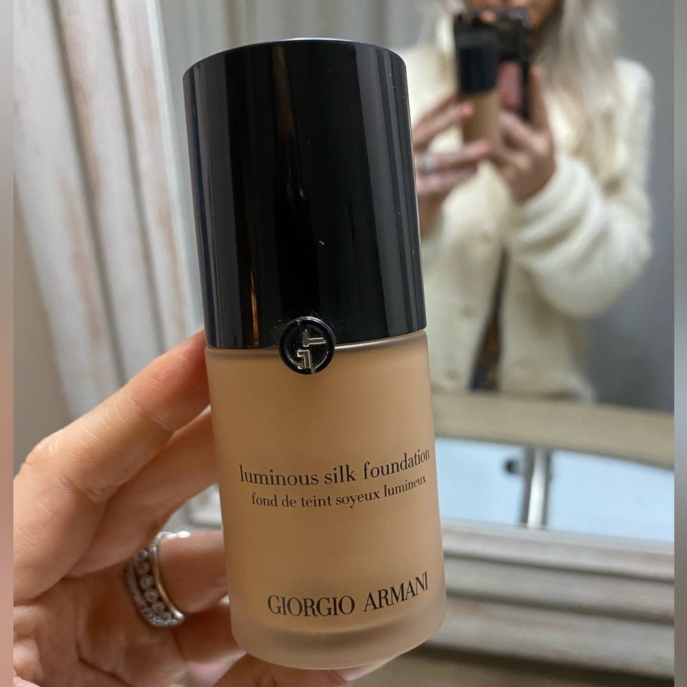Luminous Silk Foundation